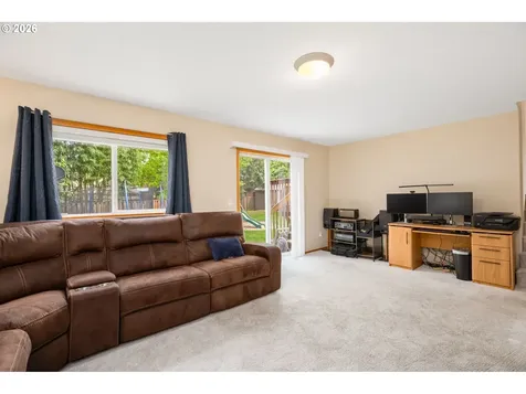 33696 SE Davona Drive Scappoose OR 97056