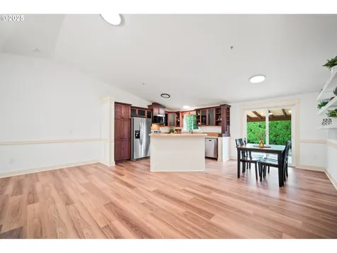 10105 NE 61st Circle Vancouver WA 98662