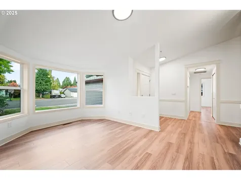 10105 NE 61st Circle Vancouver WA 98662