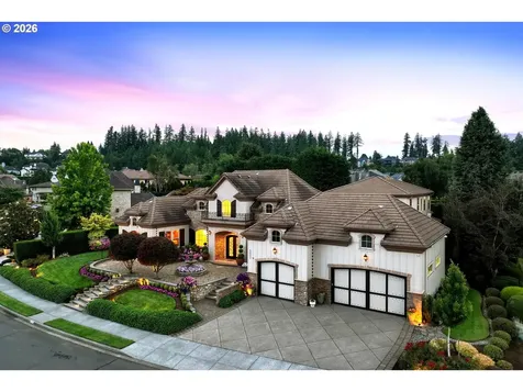 5823 NW El Rey Drive Camas WA 98607
