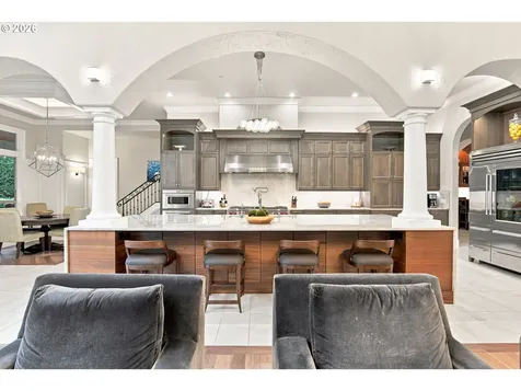 5823 NW El Rey Drive Camas WA 98607