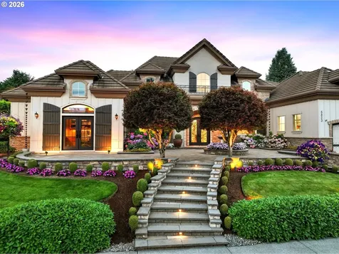 5823 NW El Rey Drive Camas WA 98607