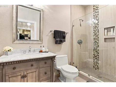 5823 NW El Rey Drive Camas WA 98607