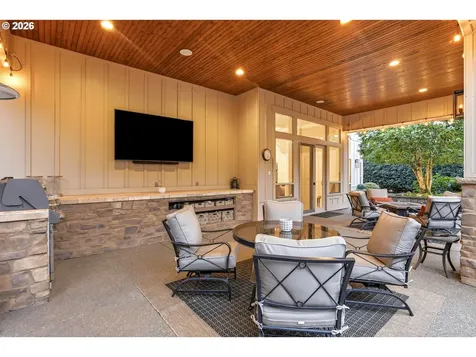 5823 NW El Rey Drive Camas WA 98607