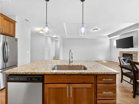 5132 Meteor Avenue Salem OR 97305