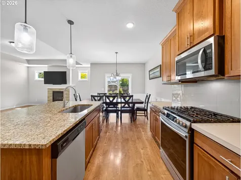 5132 Meteor Avenue Salem OR 97305