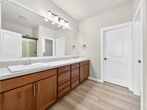 5132 Meteor Avenue Salem OR 97305