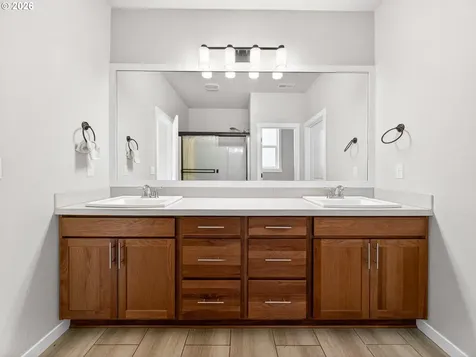 5132 Meteor Avenue Salem OR 97305