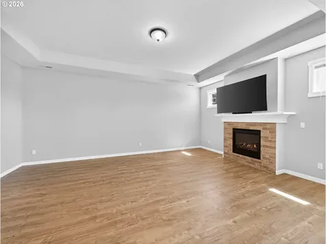 5132 Meteor Avenue Salem OR 97305