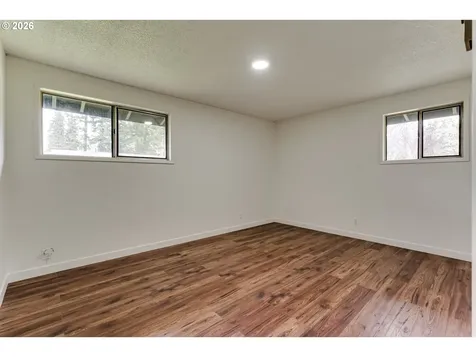 38730 Natures Garden Street Springfield OR 97478