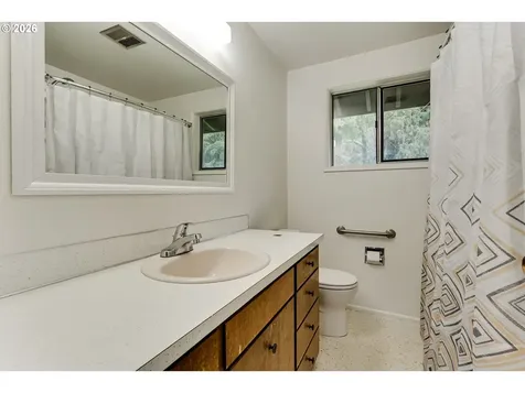 38730 Natures Garden Street Springfield OR 97478