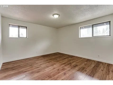 38730 Natures Garden Street Springfield OR 97478