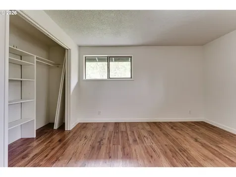 38730 Natures Garden Street Springfield OR 97478