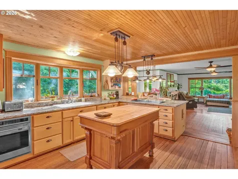 79080 N River Road Cottage Grove OR 97424