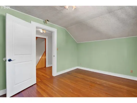 79080 N River Road Cottage Grove OR 97424