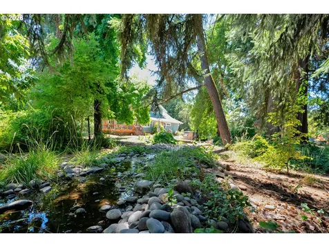 79080 N River Road Cottage Grove OR 97424