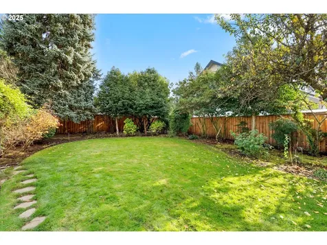 5455 SW 87th Avenue Portland OR 97225