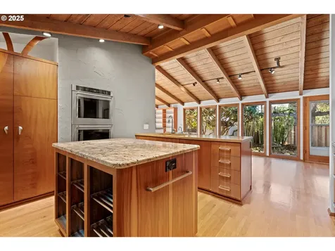 5455 SW 87th Avenue Portland OR 97225