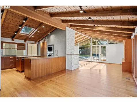 5455 SW 87th Avenue Portland OR 97225