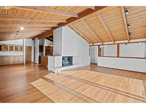 5455 SW 87th Avenue Portland OR 97225