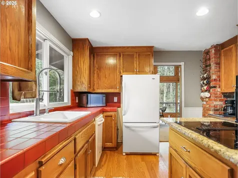 45990 SE Jadrny Road Sandy OR 97055