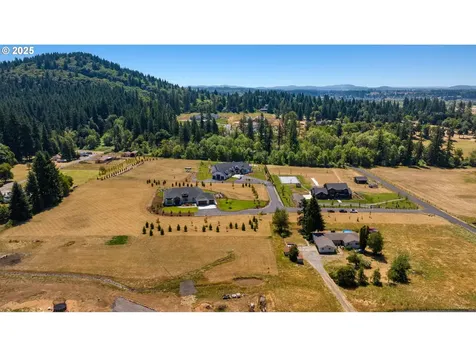 5611 NE 204th Court Vancouver WA 98682