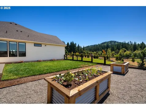5611 NE 204th Court Vancouver WA 98682