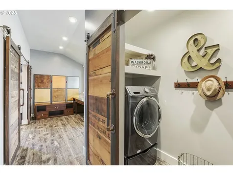 1645 N Jantzen Avenue Portland OR 97217