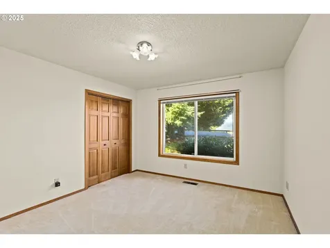 15165 SE Bluff Road Sandy OR 97055