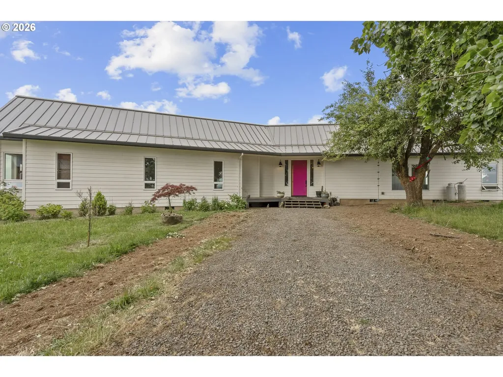 21080 NE Ribbon Ridge Road Newberg OR 97132