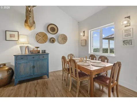 21080 NE Ribbon Ridge Road Newberg OR 97132