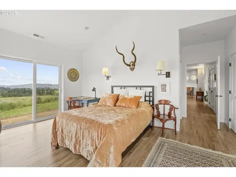 21080 NE Ribbon Ridge Road Newberg OR 97132