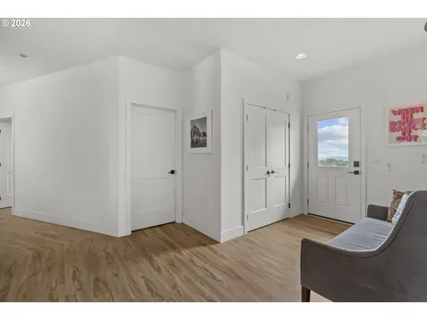 21080 NE Ribbon Ridge Road Newberg OR 97132