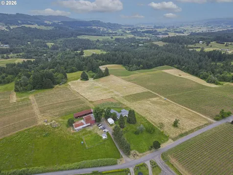 21080 NE Ribbon Ridge Road Newberg OR 97132