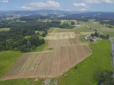 21080 NE Ribbon Ridge Road Newberg OR 97132