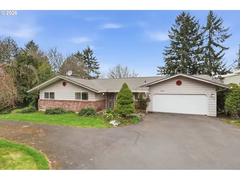 1010 NE 65th Street Vancouver WA 98665