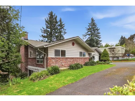1010 NE 65th Street Vancouver WA 98665