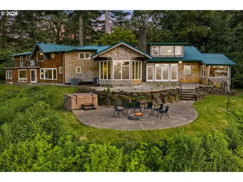 41225 E Larch Mountain Road Corbett OR 97019