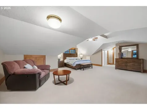 41225 E Larch Mountain Road Corbett OR 97019