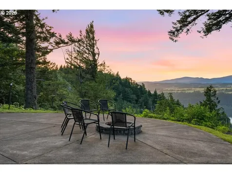 41225 E Larch Mountain Road Corbett OR 97019