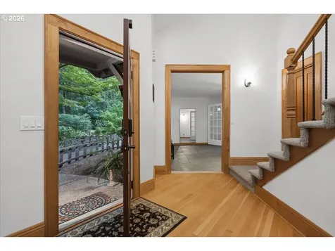 41225 E Larch Mountain Road Corbett OR 97019