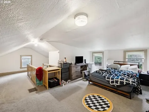 2309 SE 70th Avenue Portland OR 97215