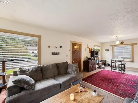 2309 SE 70th Avenue Portland OR 97215