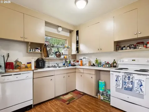 2309 SE 70th Avenue Portland OR 97215