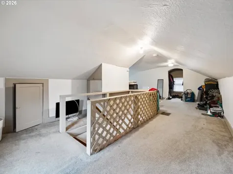 2309 SE 70th Avenue Portland OR 97215