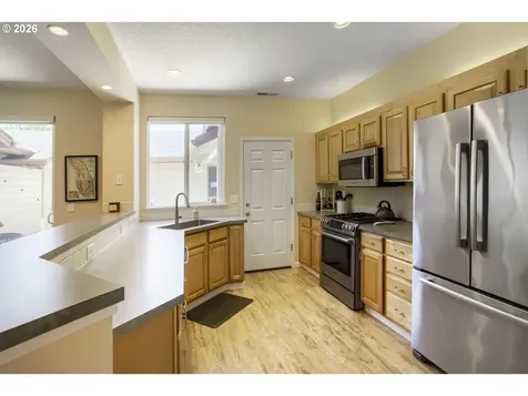 1729 NE 65th Avenue Hillsboro OR 97124