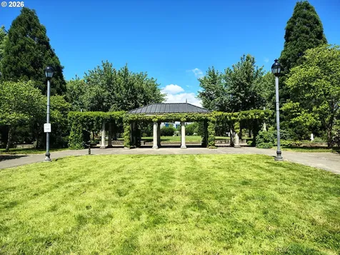 1729 NE 65th Avenue Hillsboro OR 97124
