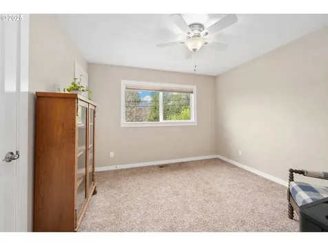 245 SE 74th Avenue Portland OR 97215