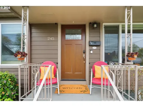 245 SE 74th Avenue Portland OR 97215