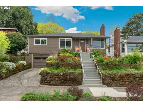 245 SE 74th Avenue Portland OR 97215